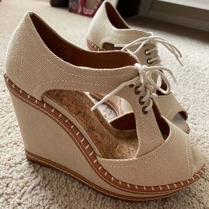 Gianni Bini wedges